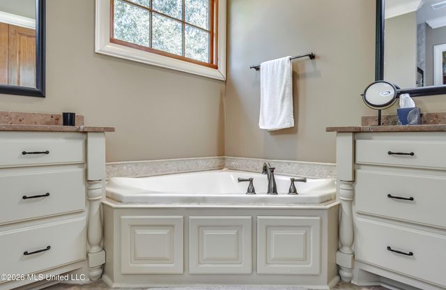115 Chartres Drive, Madison, MS 39110