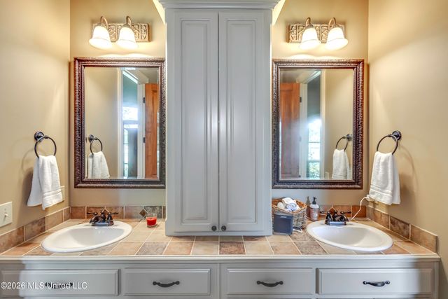 115 Chartres Drive, Madison, MS 39110
