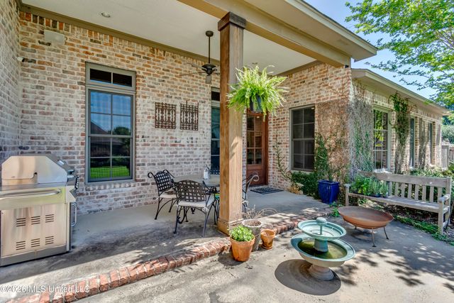 115 Chartres Drive, Madison, MS 39110