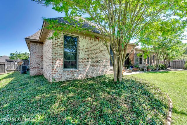 115 Chartres Drive, Madison, MS 39110