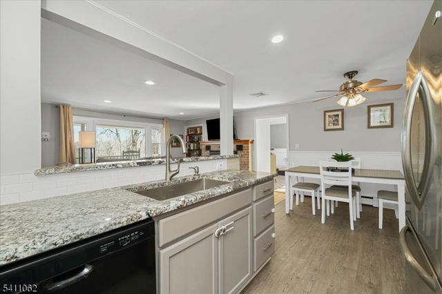 8 S White Birch Ter, Sparta Twp., NJ 07871