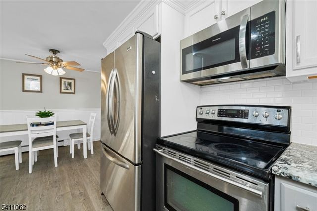 8 S White Birch Ter, Sparta Twp., NJ 07871