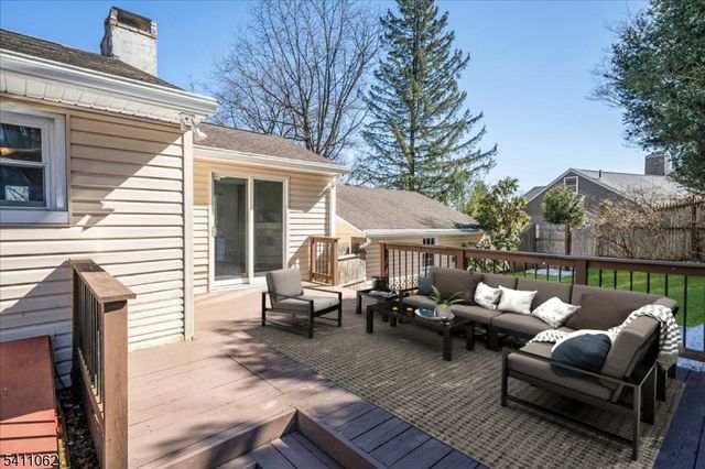 8 S White Birch Ter, Sparta Twp., NJ 07871