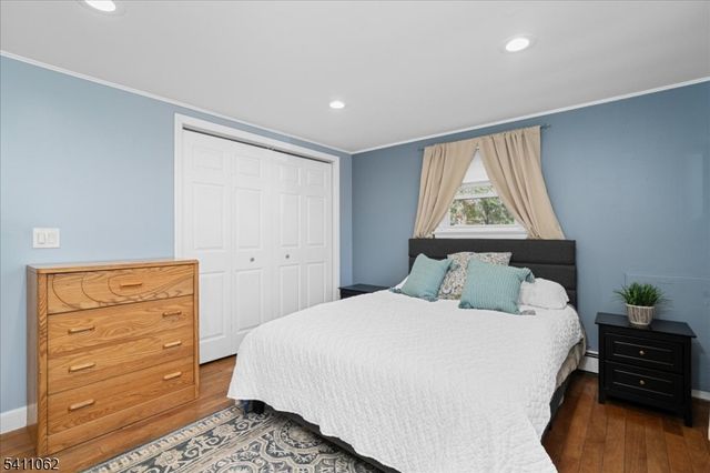 8 S White Birch Ter, Sparta Twp., NJ 07871