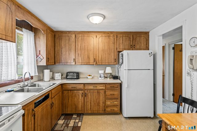 5 York Road, Berlin, CT 06037