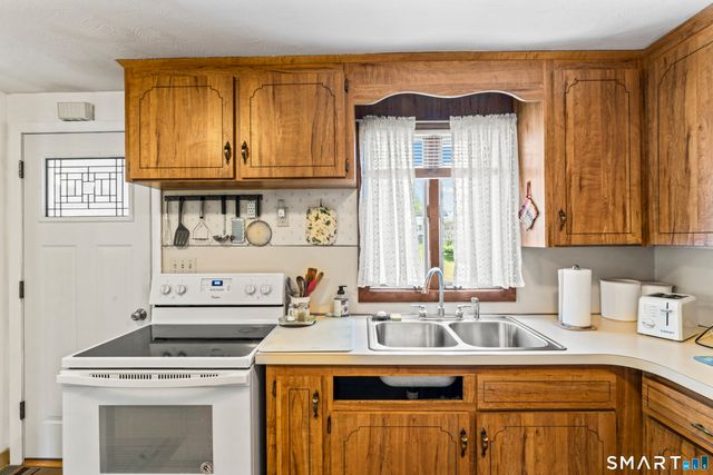 5 York Road, Berlin, CT 06037