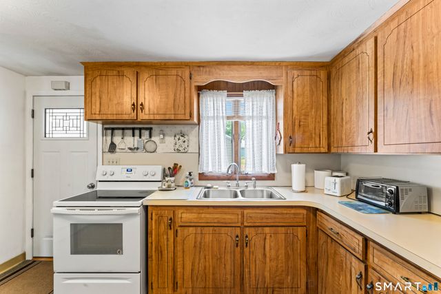 5 York Road, Berlin, CT 06037