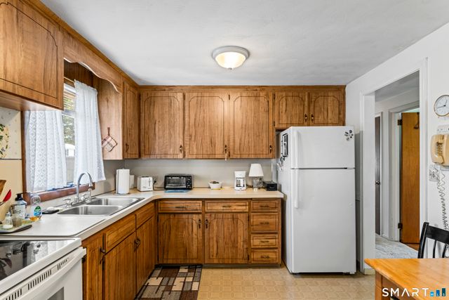 5 York Road, Berlin, CT 06037