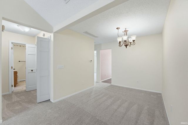 8028 Harrisburg Lane, Fort Wayne, IN 46835