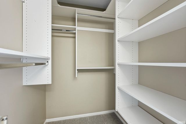 8028 Harrisburg Lane, Fort Wayne, IN 46835