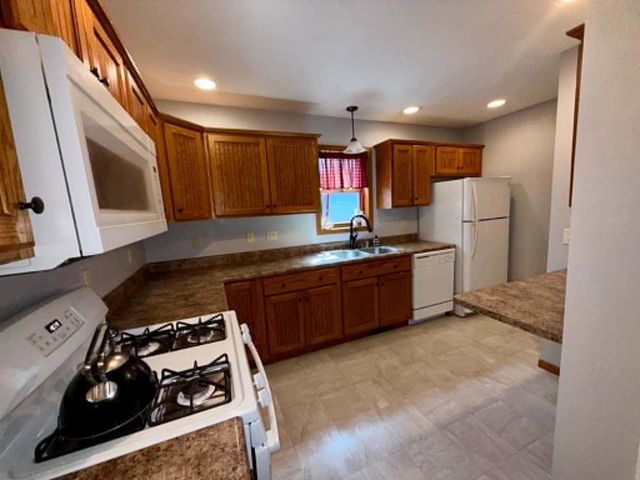 210 Academy Street, Fox Lake, WI 53933
