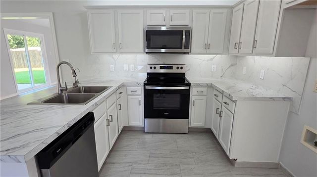 7560 Bracklyn Court, Theodore, AL 36582