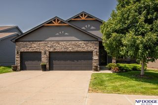 878 N HWS Cleveland Boulevard, Elkhorn, NE 68022