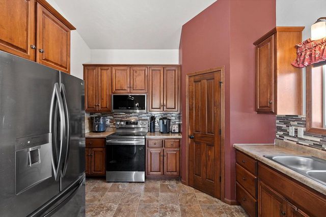 4882 ISABELLA CIRCLE, Oneida, WI 54155