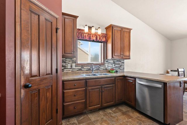 4882 ISABELLA CIRCLE, Oneida, WI 54155