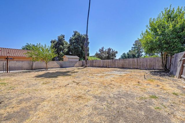 640 Eleanor Ave, Sacramento, CA 95815