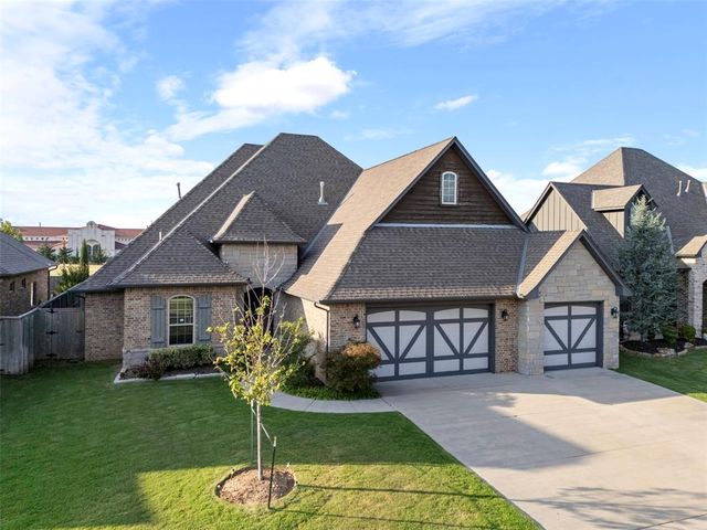 2324 Merlot Court, Edmond, OK 73012