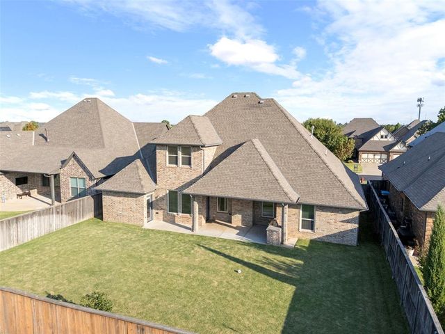 2324 Merlot Court, Edmond, OK 73012