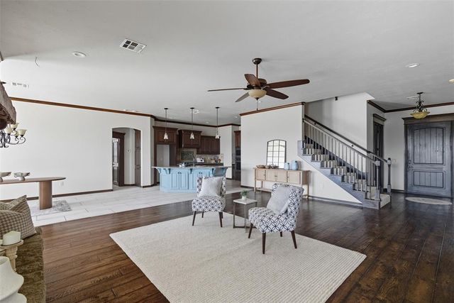 2324 Merlot Court, Edmond, OK 73012