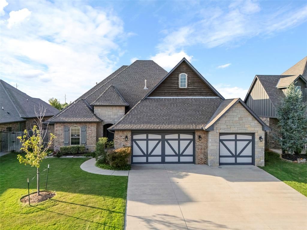 2324 Merlot Court, Edmond, OK 73012