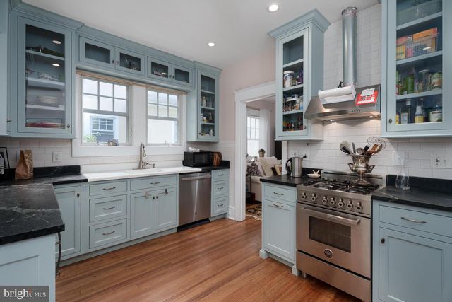 44 MARKHAM RD, Princeton, NJ 08540