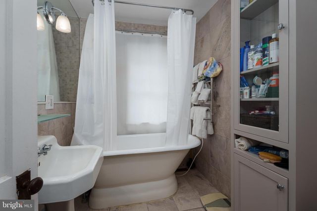 44 MARKHAM RD, Princeton, NJ 08540