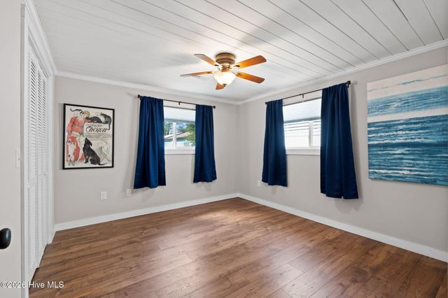 413 Sherrill Street, Oak Island, NC 28465