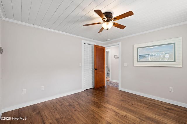 413 Sherrill Street, Oak Island, NC 28465