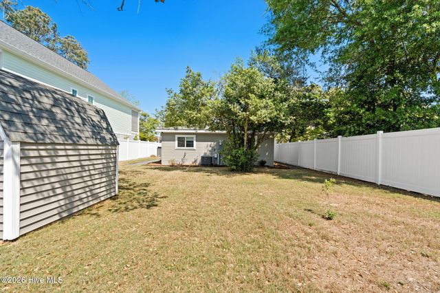 413 Sherrill Street, Oak Island, NC 28465