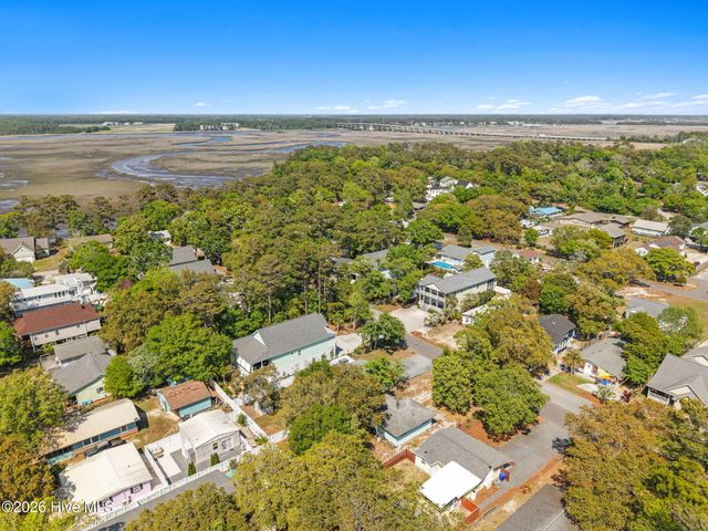 413 Sherrill Street, Oak Island, NC 28465