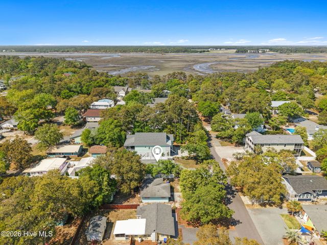 413 Sherrill Street, Oak Island, NC 28465