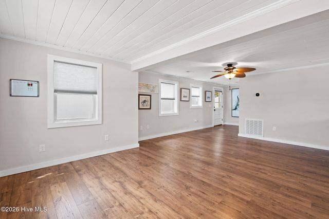 413 Sherrill Street, Oak Island, NC 28465