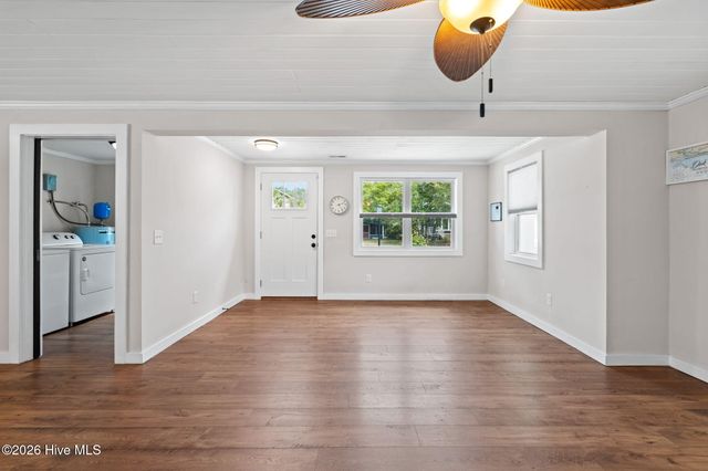 413 Sherrill Street, Oak Island, NC 28465