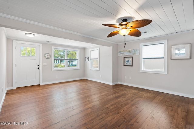 413 Sherrill Street, Oak Island, NC 28465