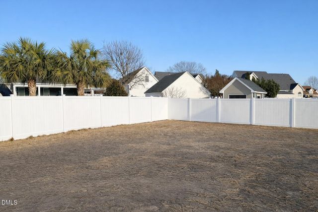 4508 Falconcrest Court, Wilson, NC 27896