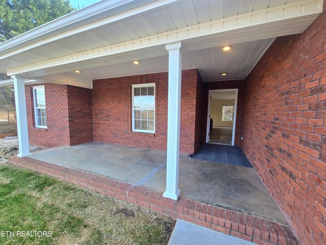 316 Bowers Park Circle, Knoxville, TN 37920