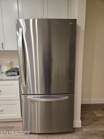 316 Bowers Park Circle, Knoxville, TN 37920