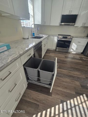 316 Bowers Park Circle, Knoxville, TN 37920