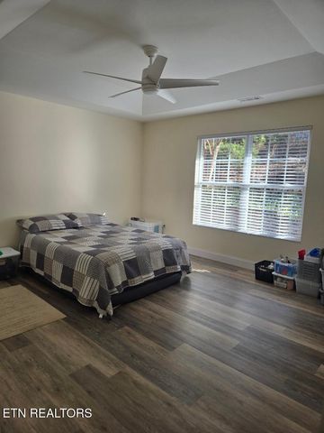 316 Bowers Park Circle, Knoxville, TN 37920