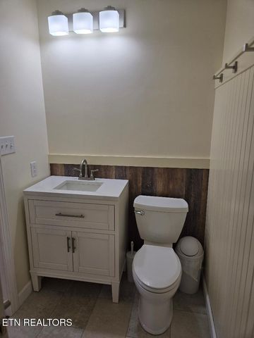 316 Bowers Park Circle, Knoxville, TN 37920