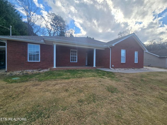 316 Bowers Park Circle, Knoxville, TN 37920