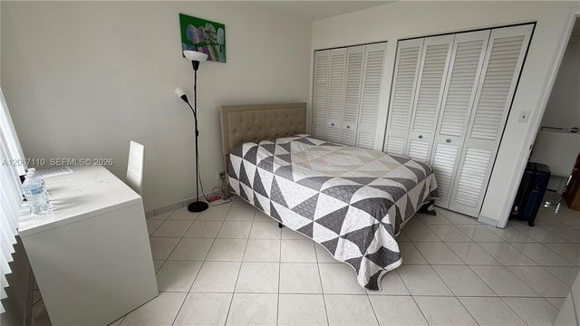 1825 S Ocean Drive 509, Hallandale Beach, FL 33009