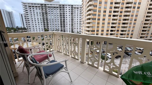 1825 S Ocean Drive 509, Hallandale Beach, FL 33009