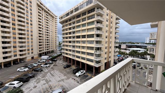 1825 S Ocean Drive 509, Hallandale Beach, FL 33009