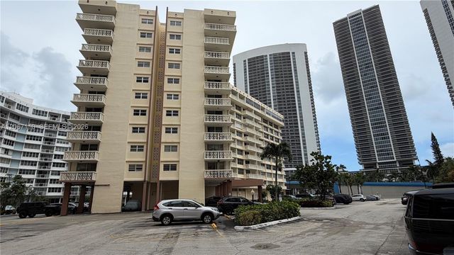 1825 S Ocean Drive 509, Hallandale Beach, FL 33009