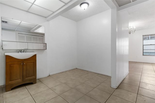 16750 NE 10th Avenue 126, North Miami Beach, FL 33162