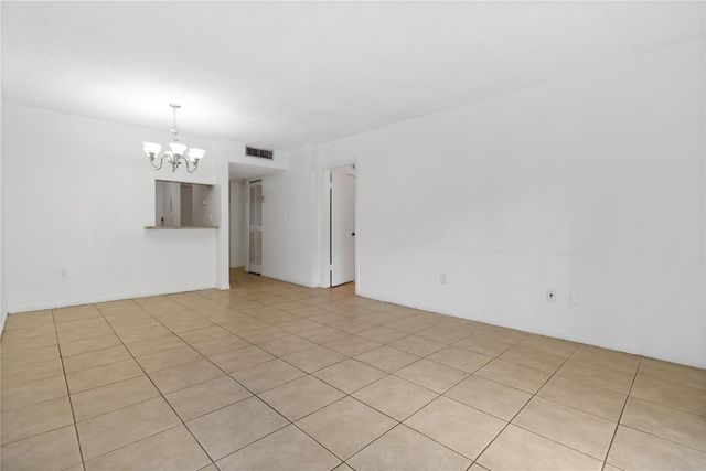 16750 NE 10th Avenue 126, North Miami Beach, FL 33162