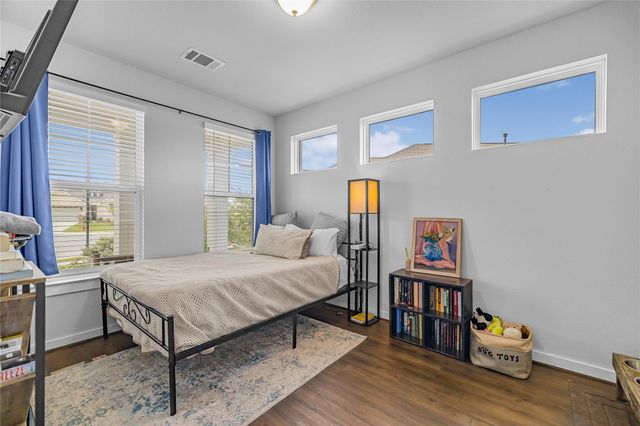 105 Salado Creek TRL, Bastrop, TX 78602