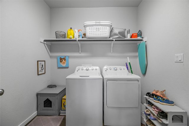 105 Salado Creek TRL, Bastrop, TX 78602