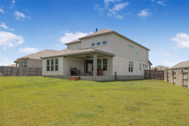 105 Salado Creek TRL, Bastrop, TX 78602